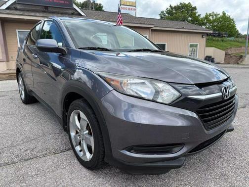 2017 Honda HR-V LX