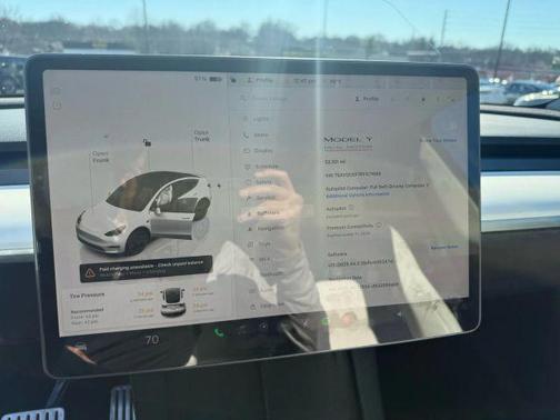 2023 Tesla Model Y Performance