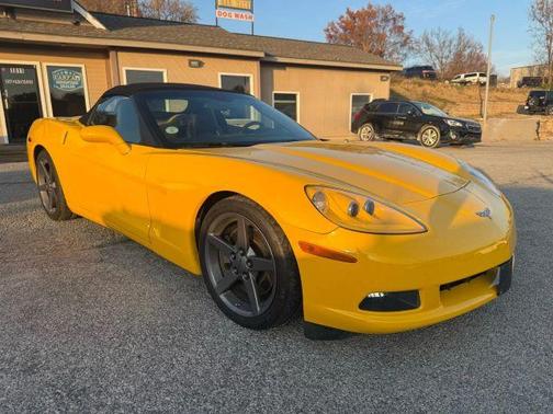 2005 Chevrolet Corvette Base