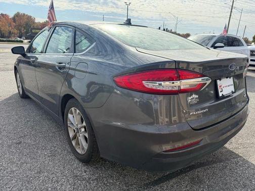 2019 Ford Fusion SE
