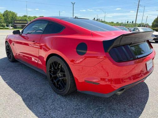 2016 Ford Mustang GT Premium