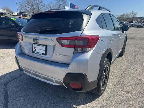 Ice Silver Metallic 2023 Subaru Crosstrek Premium