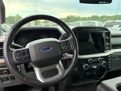 Black 2021 Ford F-150 XLT