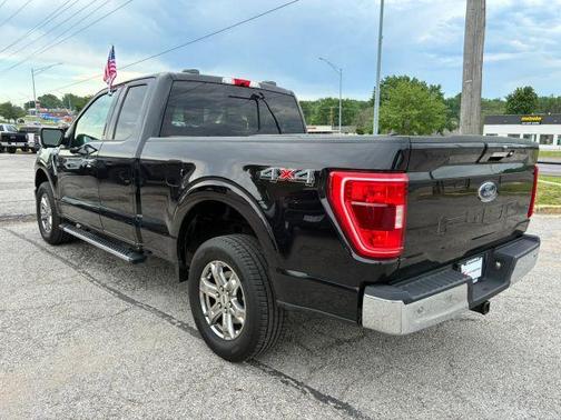 Black 2021 Ford F-150 XLT
