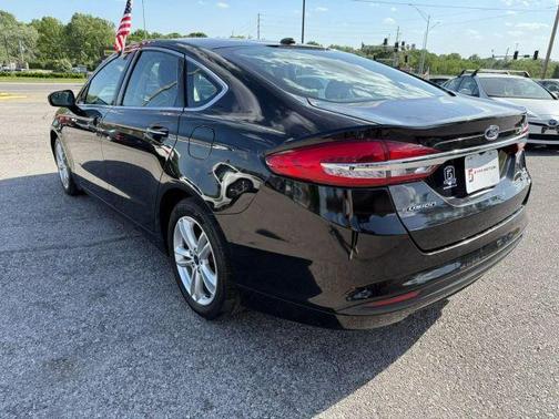 2018 Ford Fusion Hybrid SE