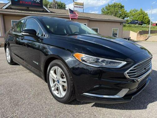 2018 Ford Fusion Hybrid SE