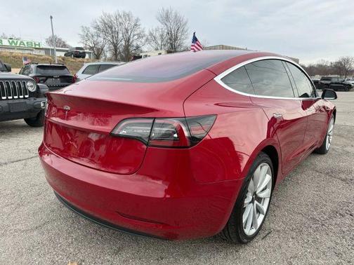 2018 Tesla Model 3 Long Range