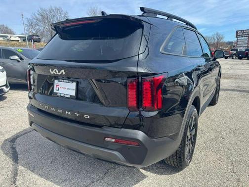 2022 Kia Sorento X-Line S