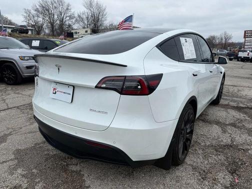 2022 Tesla Model Y Performance