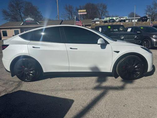 2022 Tesla Model Y Performance