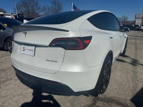 2022 Tesla Model Y Performance