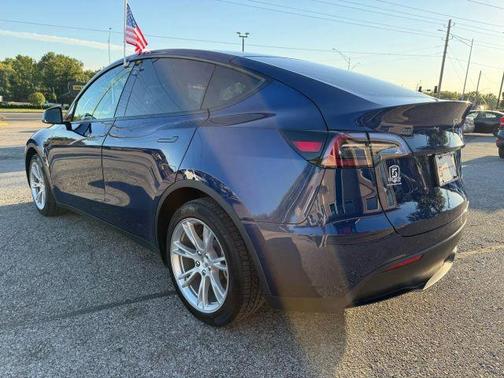 2020 Tesla Model Y Long Range