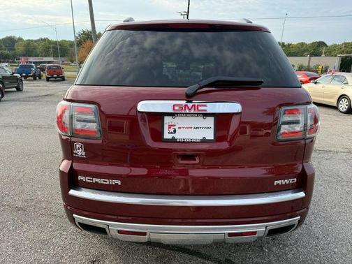 2015 GMC Acadia Denali