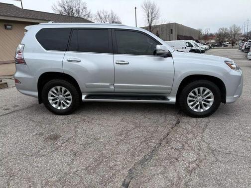 2019 Lexus GX 460 Base