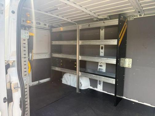 White 2023 RAM ProMaster 2500 Base
