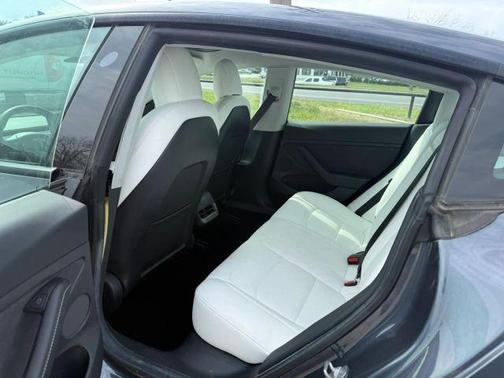 2021 Tesla Model 3 Performance