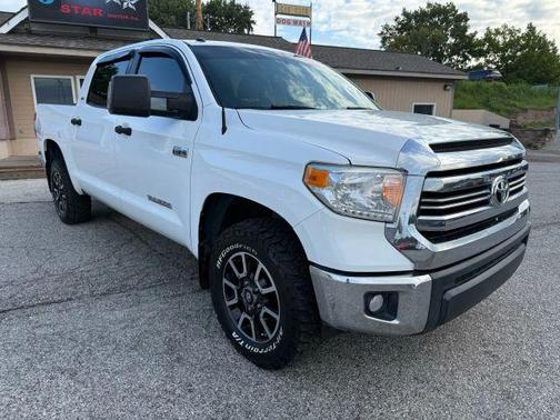 2016 Toyota Tundra SR5