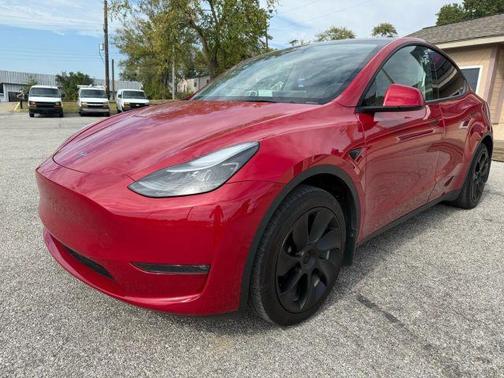 2023 Tesla Model Y Long Range