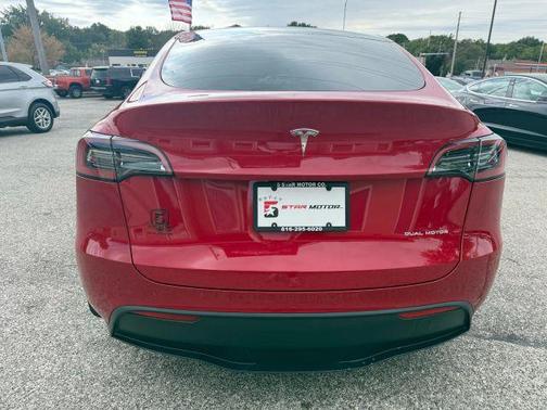 2023 Tesla Model Y Long Range