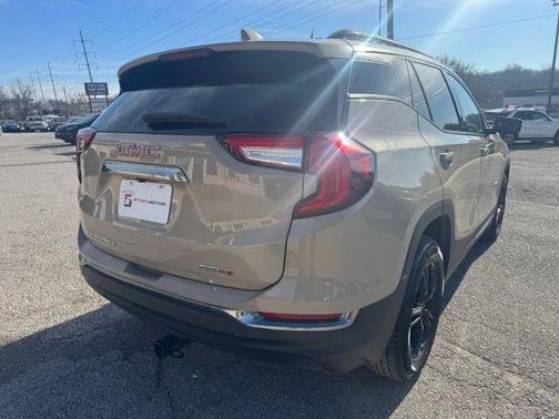 2022 GMC Terrain AT4