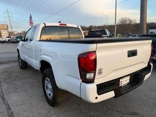 2019 Toyota Tacoma SR