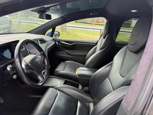 Blue 2018 Tesla Model X 75D