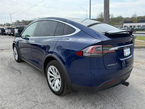 Blue 2018 Tesla Model X 75D