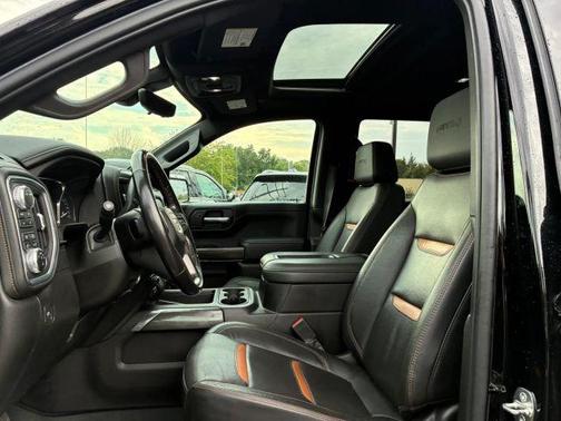 Black 2021 GMC Sierra 1500 AT4