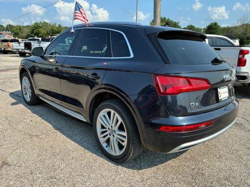 Moonlight Blue Metallic 2018 Audi Q5 2.0T Premium Plus