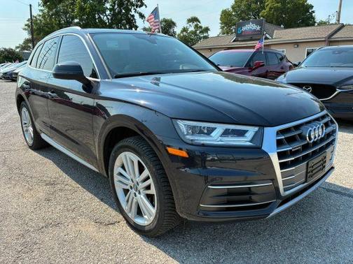 Moonlight Blue Metallic 2018 Audi Q5 2.0T Premium Plus