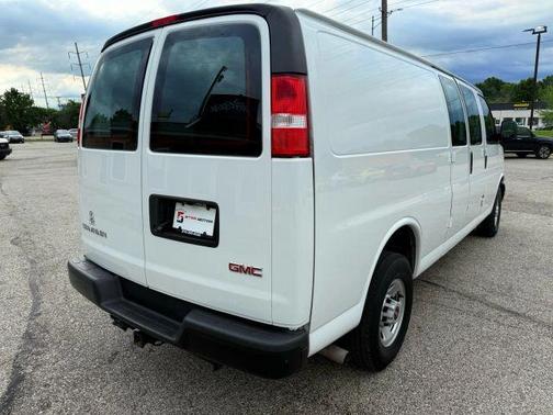 2023 GMC Savana 2500 Work Van