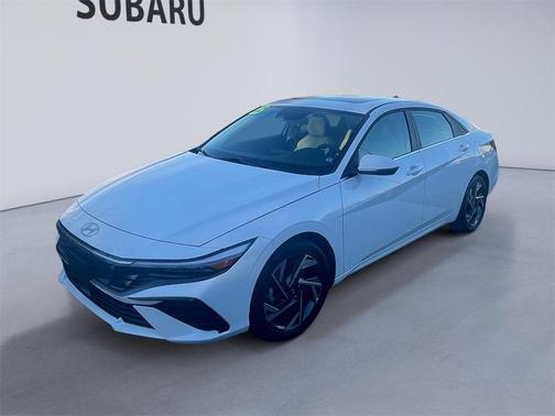 2025 Hyundai ELANTRA Limited