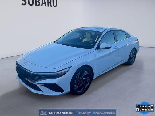 2025 Hyundai ELANTRA Limited