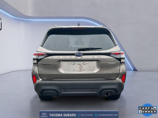 2025 Subaru Forester Touring