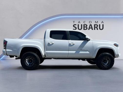 2020 Toyota Tacoma TRD Sport