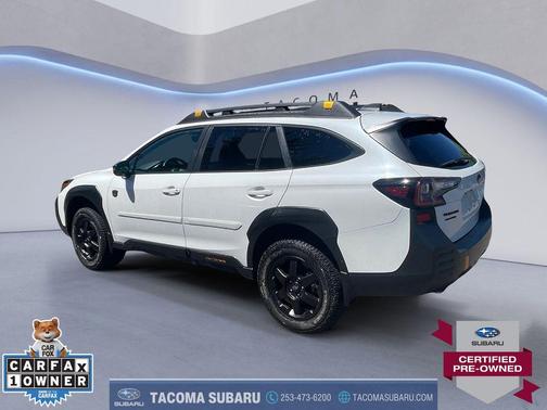 Crystal White Pearl 2025 Subaru Outback Wilderness