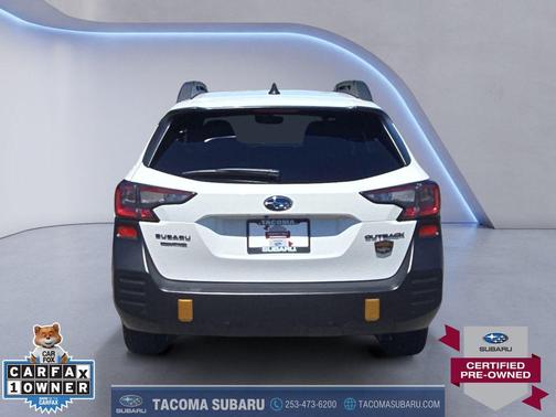 Crystal White Pearl 2025 Subaru Outback Wilderness