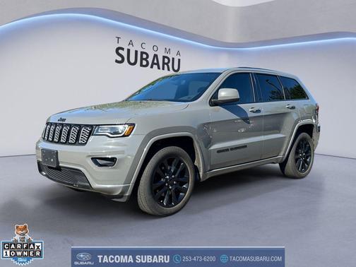 Sting-Gray Clearcoat 2020 Jeep Grand Cherokee Altitude