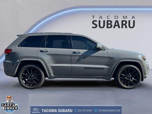 Sting-Gray Clearcoat 2020 Jeep Grand Cherokee Altitude