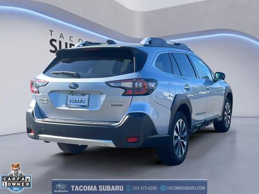 Ice Silver Metallic 2025 Subaru Outback Touring