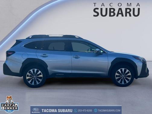 Ice Silver Metallic 2025 Subaru Outback Touring