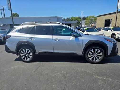 2024 Subaru Outback Touring XT