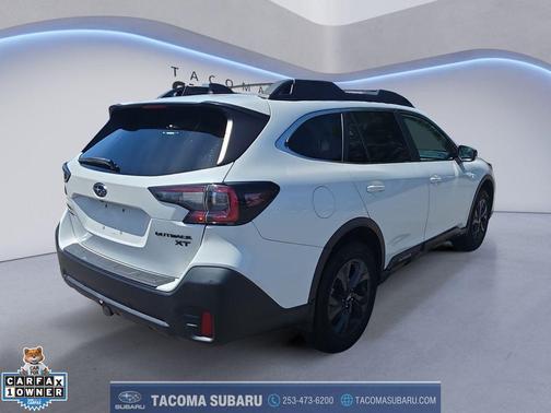 Crystal White Pearl 2020 Subaru Outback Onyx Edition XT