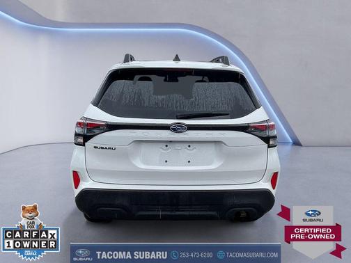 Crystal White Pearl 2025 Subaru Forester Premium