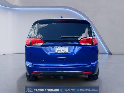 Ocean Blue Metallic 2020 Chrysler Pacifica Touring