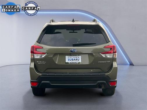 2024 Subaru Forester Premium