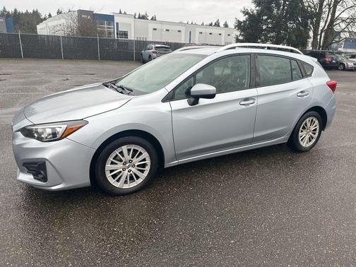 2018 Subaru Impreza 2.0i Premium