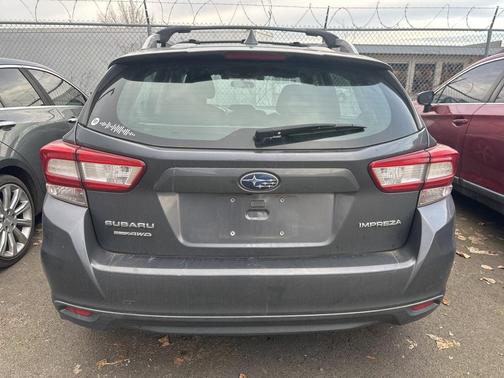 2019 Subaru Impreza 2.0i Premium