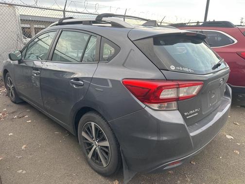 2019 Subaru Impreza 2.0i Premium