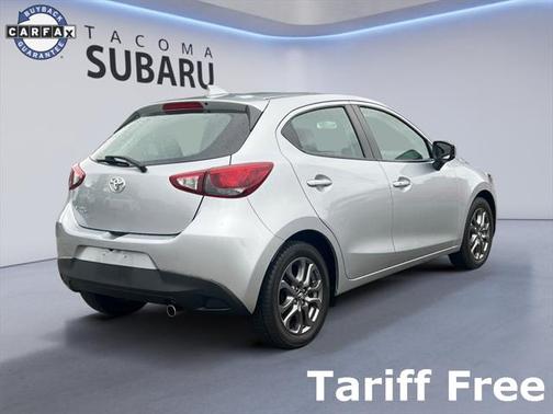 2020 Toyota Yaris Sedan LE